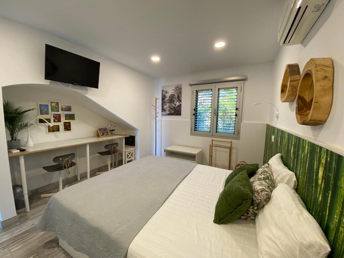 First Beachline Deluxe With Garden And Terrasse In Sun Club San Bartolome de Tirajana  Exterior photo